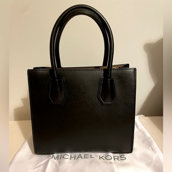 Love Satchel by Michael Kors in Smooth Calf Leather - Picture 4 of 6